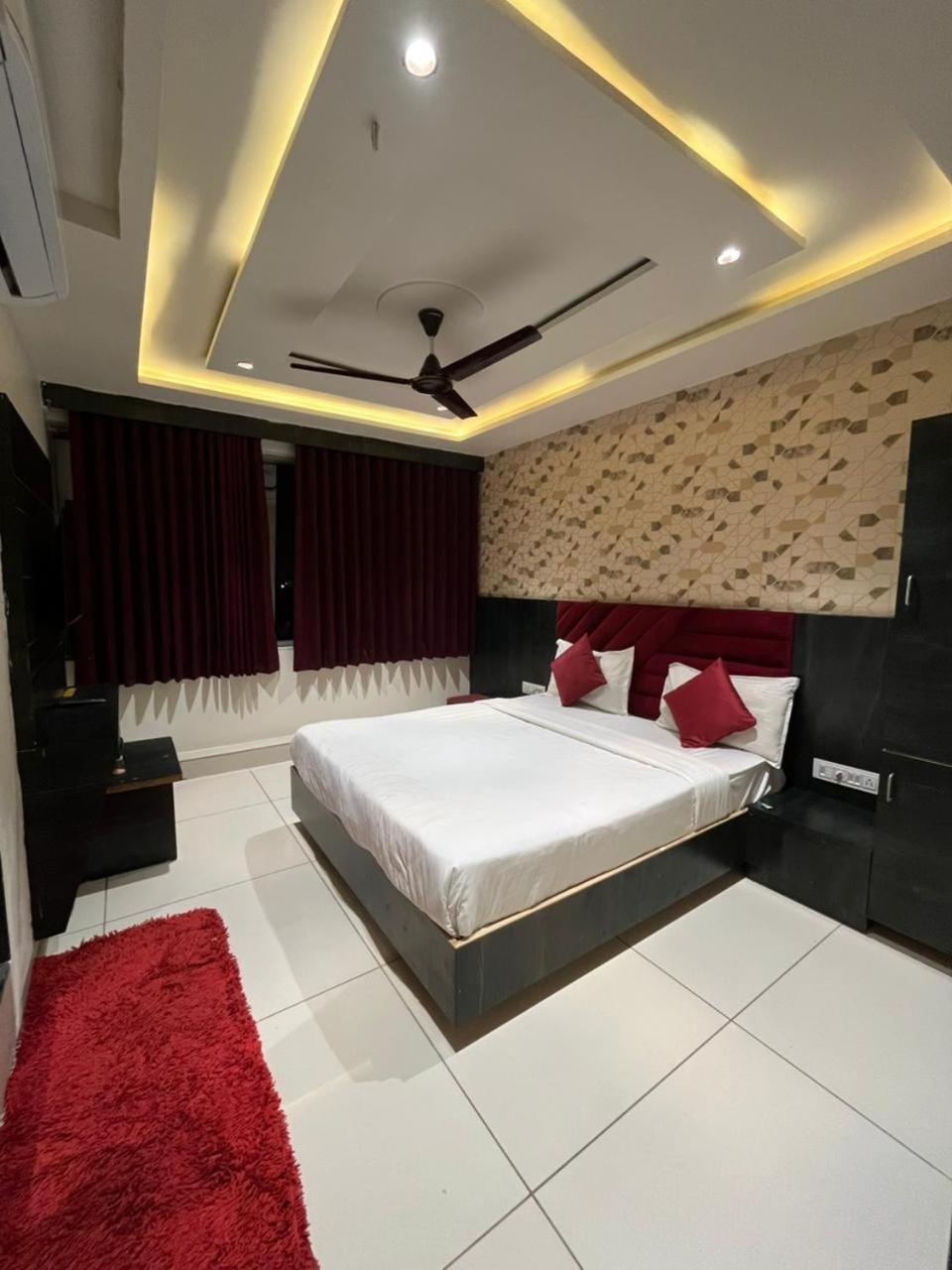 Prime View Hotel Ahmedabad Camera foto