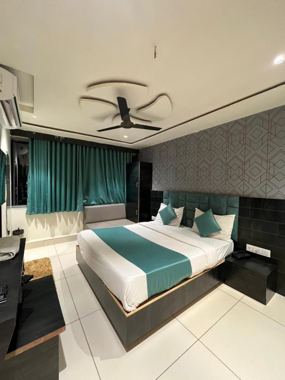 Prime View Hotel Ahmedabad Camera foto